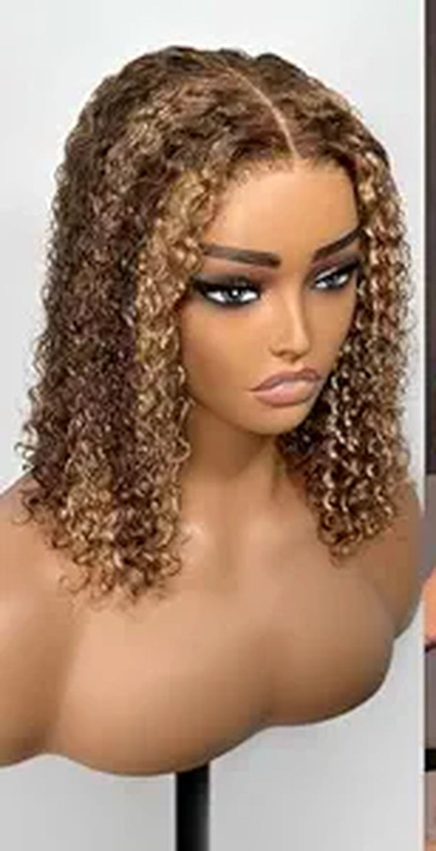 Gallery Style Pixie Bob Cut Wigs 023