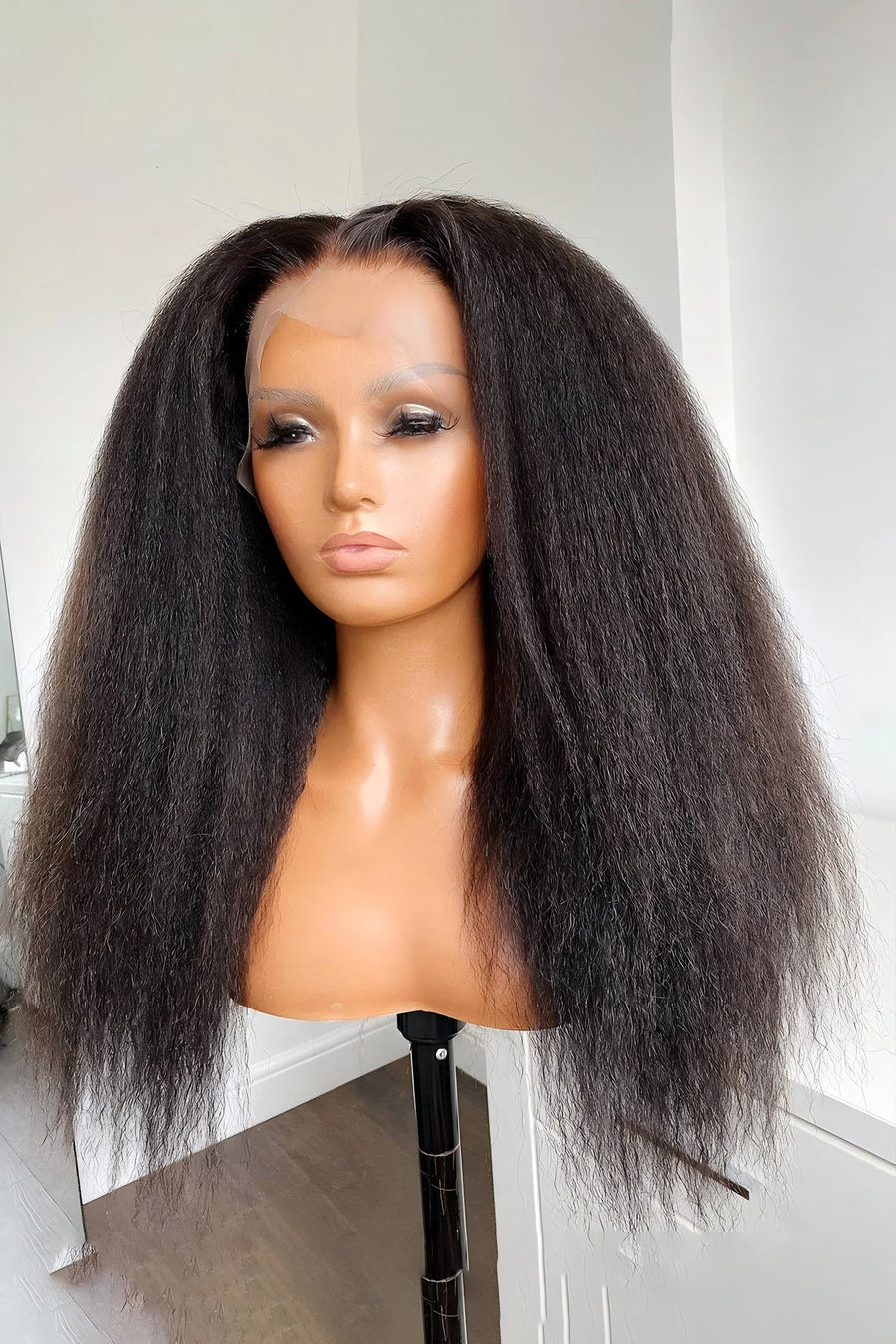 Gallery Style Straight Wigs 017