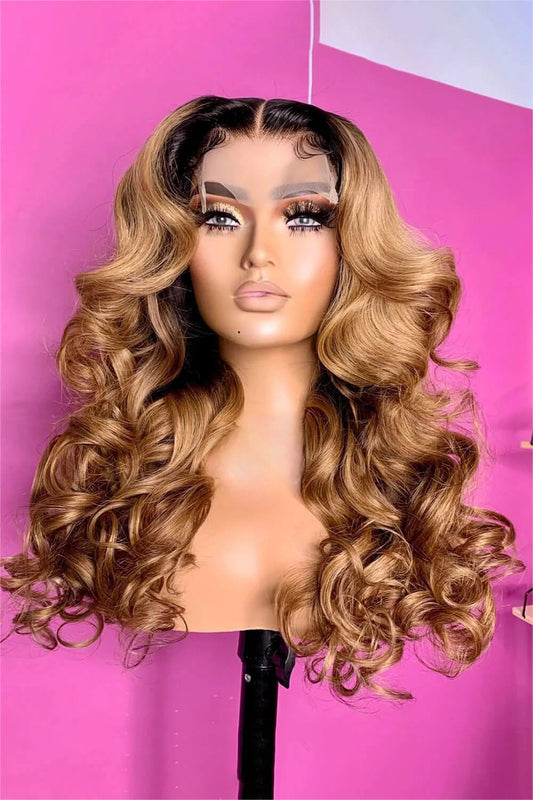 Gallery Style Wavy Wigs 047
