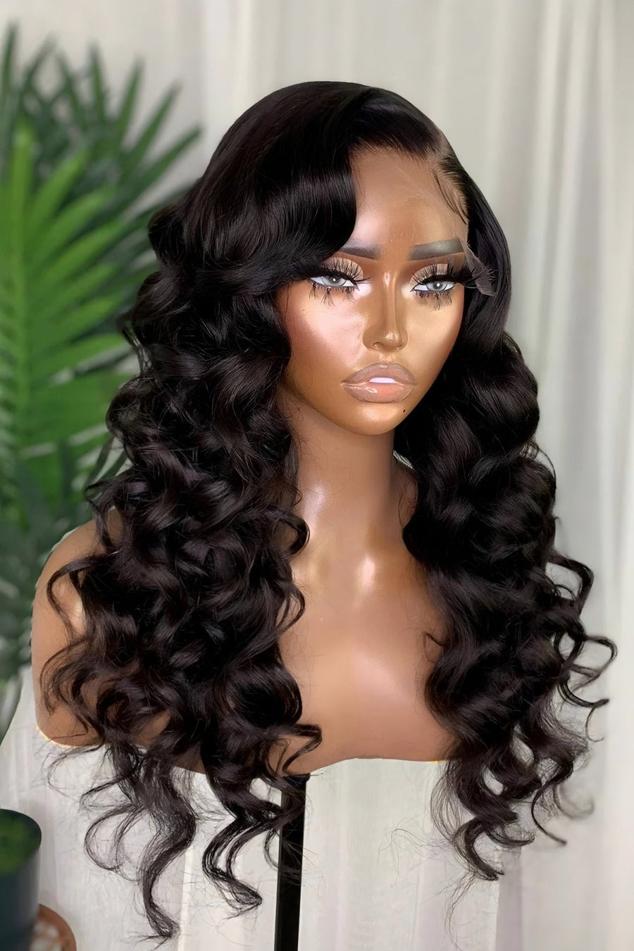 Gallery Style Wavy Wigs 066