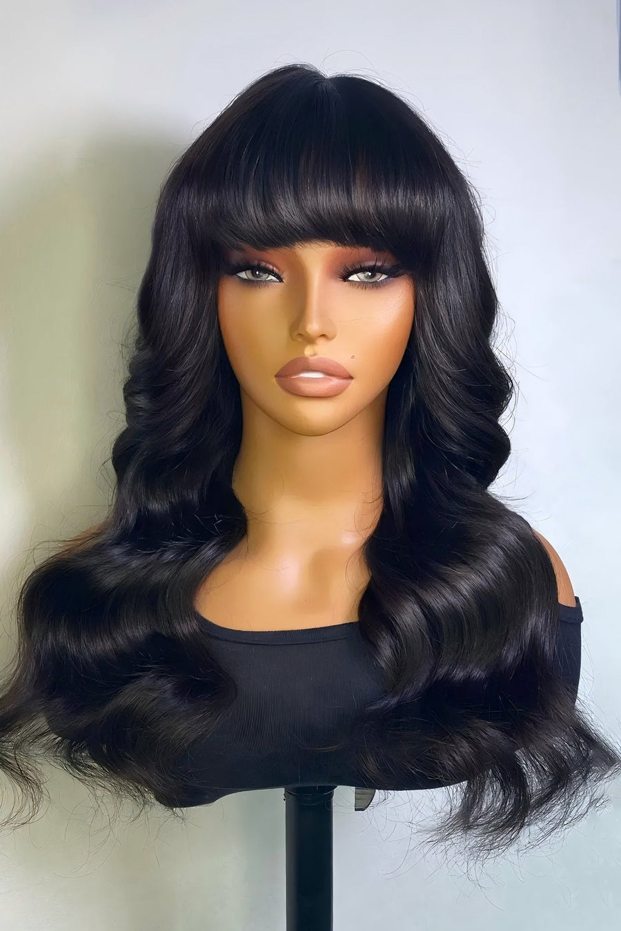 Gallery Style Wavy Wigs 085